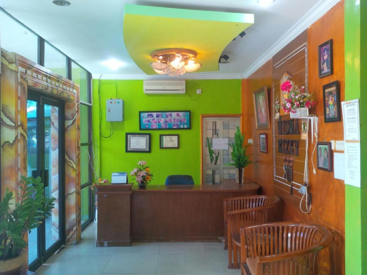 Wisma Rizky Hotel Bengkalis Buitenkant foto